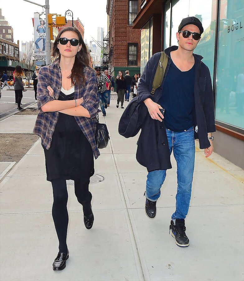 Phoebe Tonkin & Paul Wesley - Soho, New York 2016
