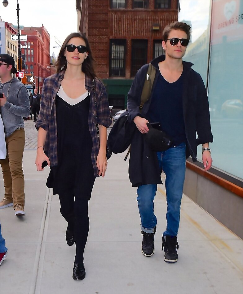 Phoebe Tonkin & Paul Wesley - Soho, New York 2016