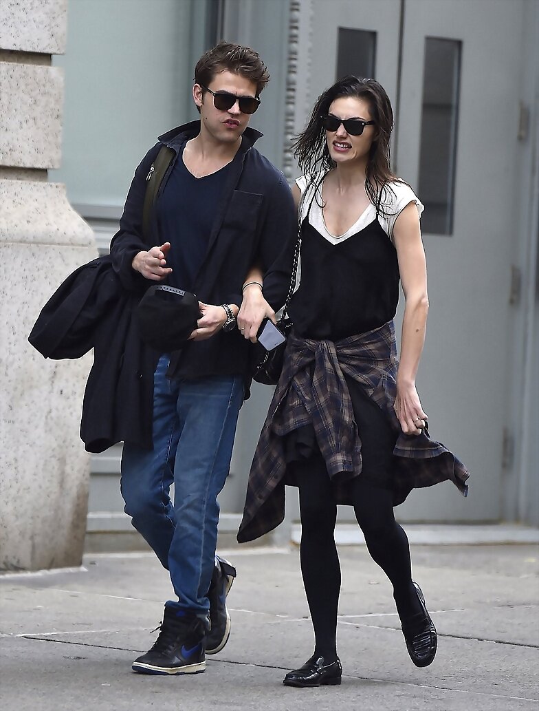 Phoebe Tonkin & Paul Wesley - Soho, New York 2016