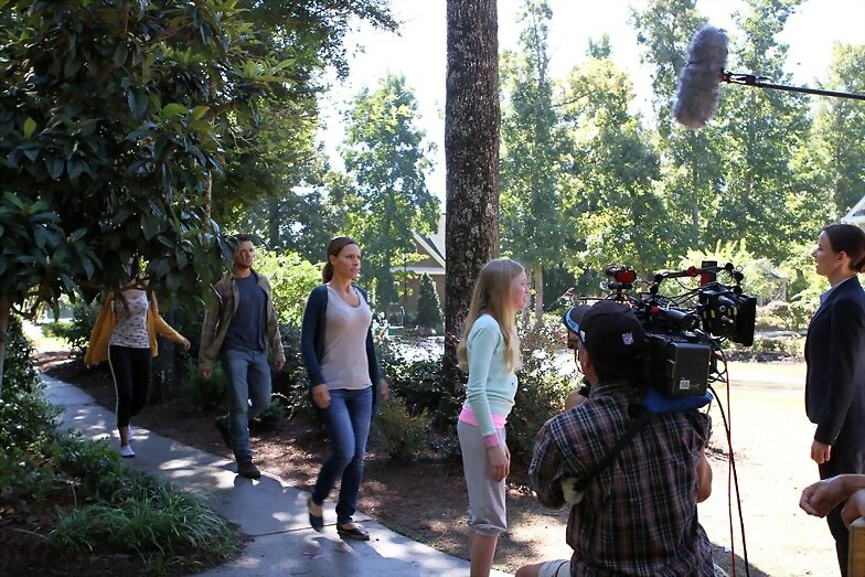 Indiana Evans en la serie Secretos y mentiras 2015