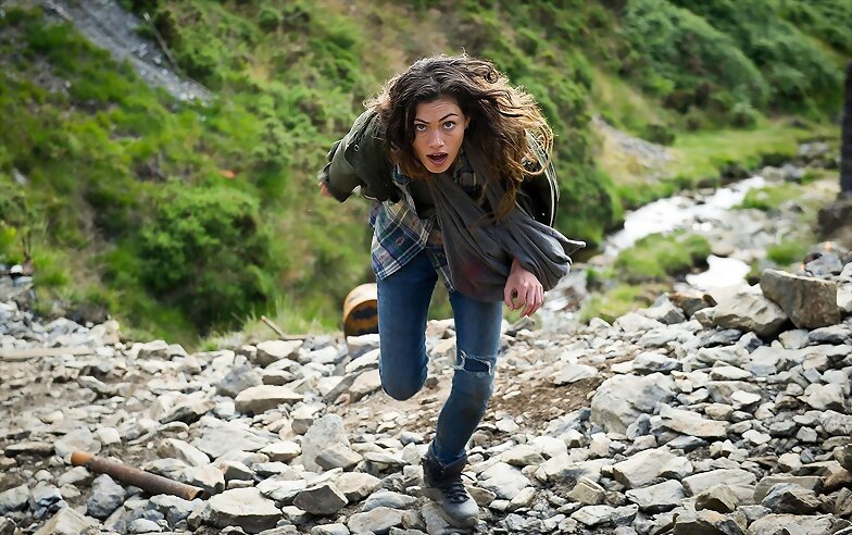 Phoebe Tonkin en Billionaire Ransom/Take Down 2016