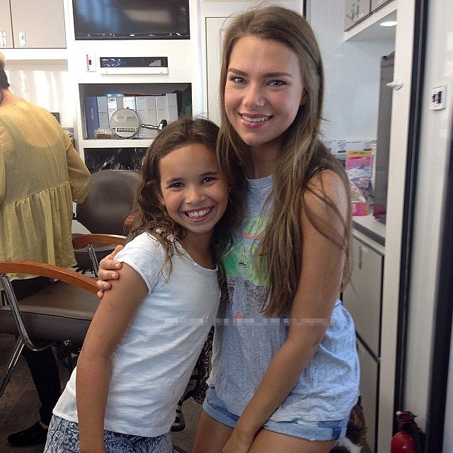 Indiana Evans en la serie Secretos y mentiras 2015