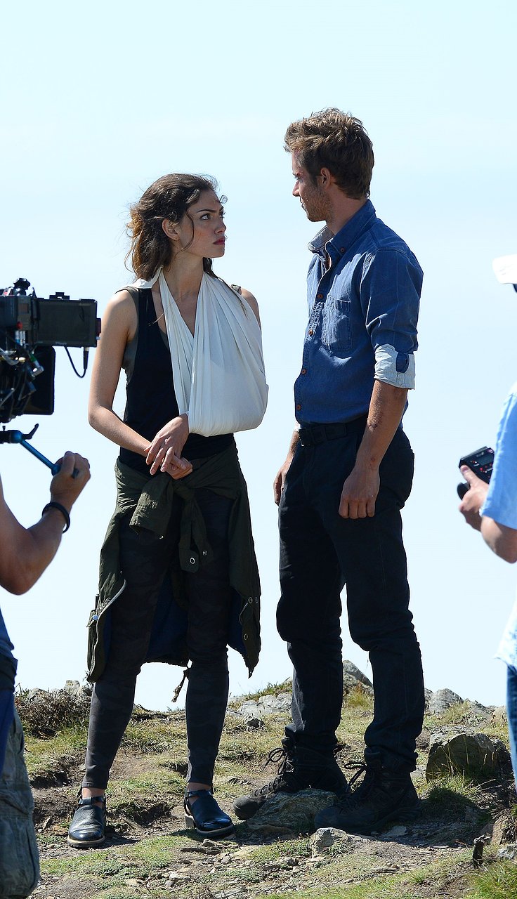 Phoebe Tonkin en Billionaire Ransom/Take Down 2016