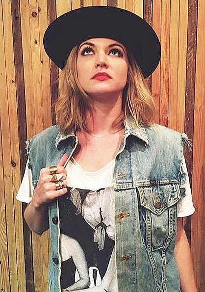 Cariba Heine photoshoot Mar Vista Art Dept 2015