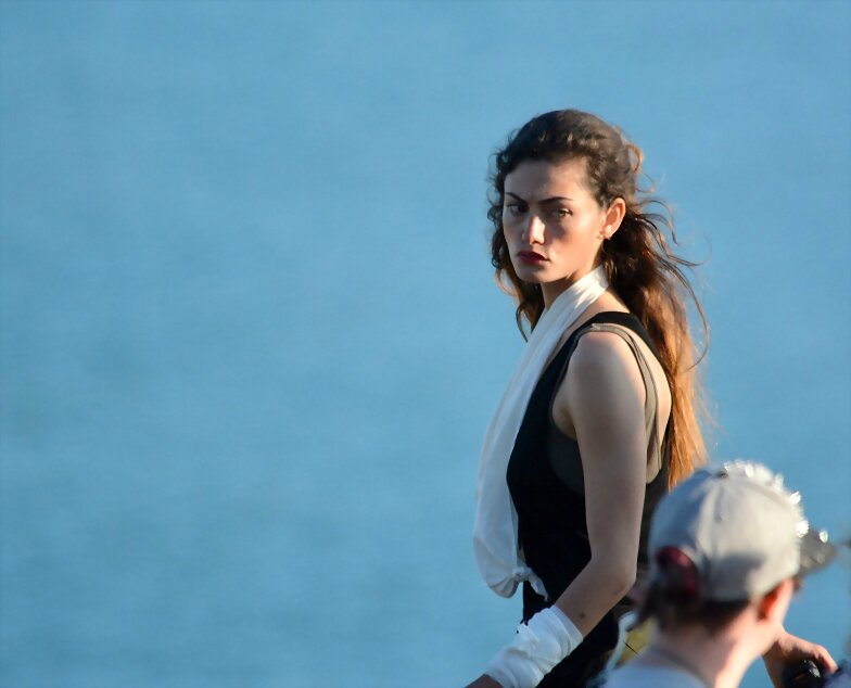 Phoebe Tonkin en Billionaire Ransom/Take Down 2016