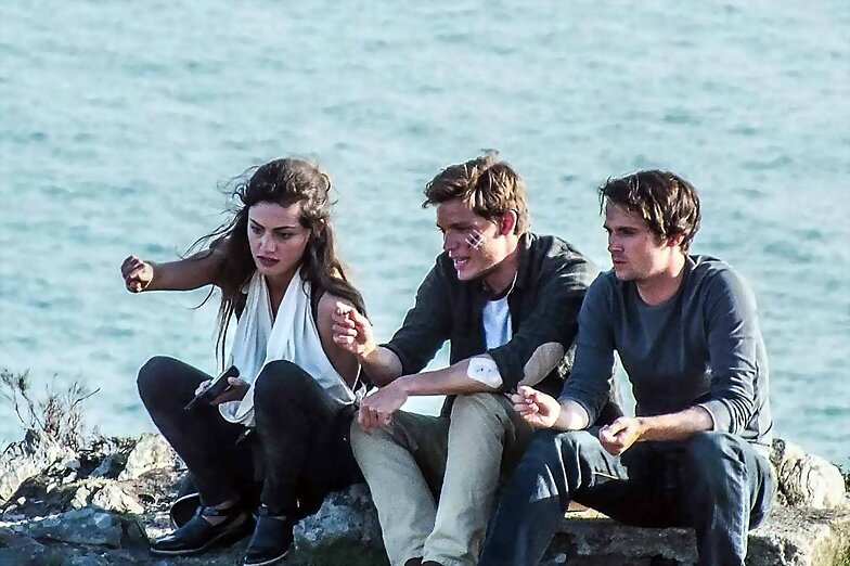 Phoebe Tonkin en Billionaire Ransom/Take Down 2016
