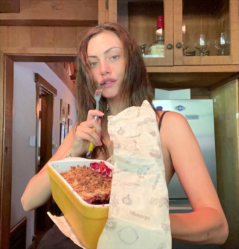 Phoebe Tonkin | May 2020