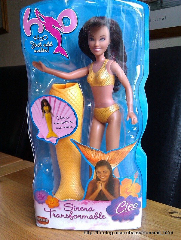 Muñeca H2O Sirena transformable Cleo