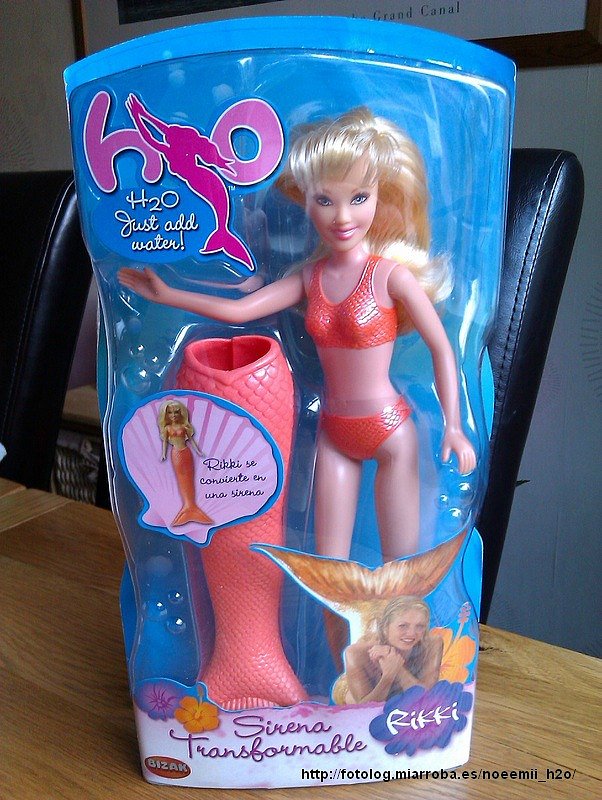 Muñeca H2O Sirena transformable Rikki