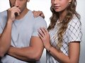 Indiana Evans en la serie House Husbands (2015)