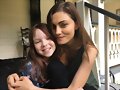 Behind the scenes Phoebe Tonkin en The Originals