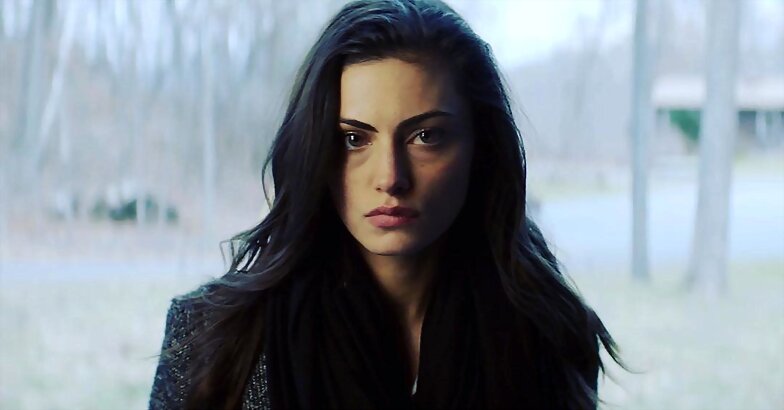 Phoebe Tonkin en Cul-de-Sac (2016) Short Film