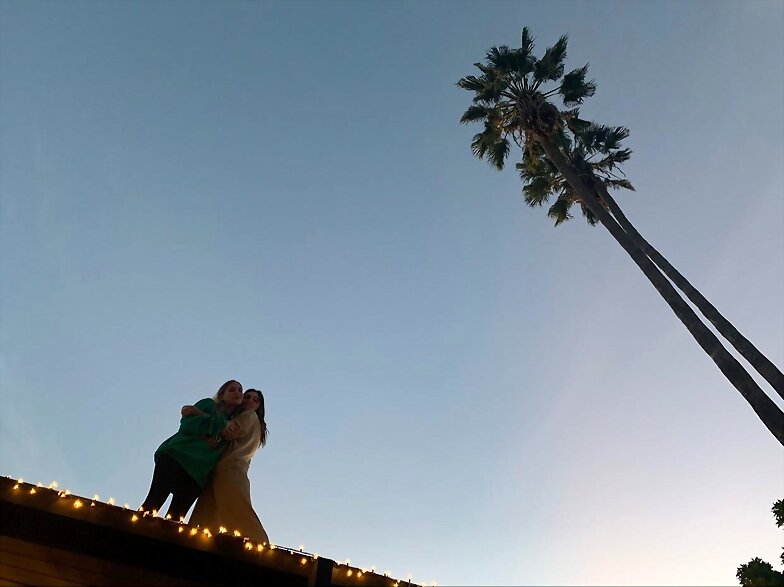 Phoebe Tonkin & Z Berg | Dec 2020