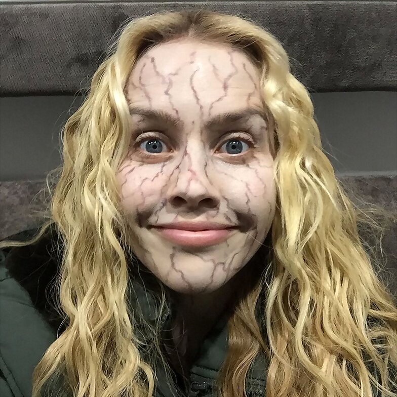 Behind the scenes Claire Holt en The Originals