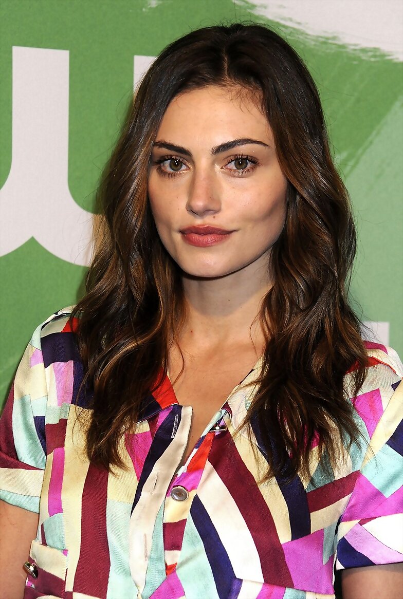 Phoebe Tonkin - The CW Network's 2016 Upfront