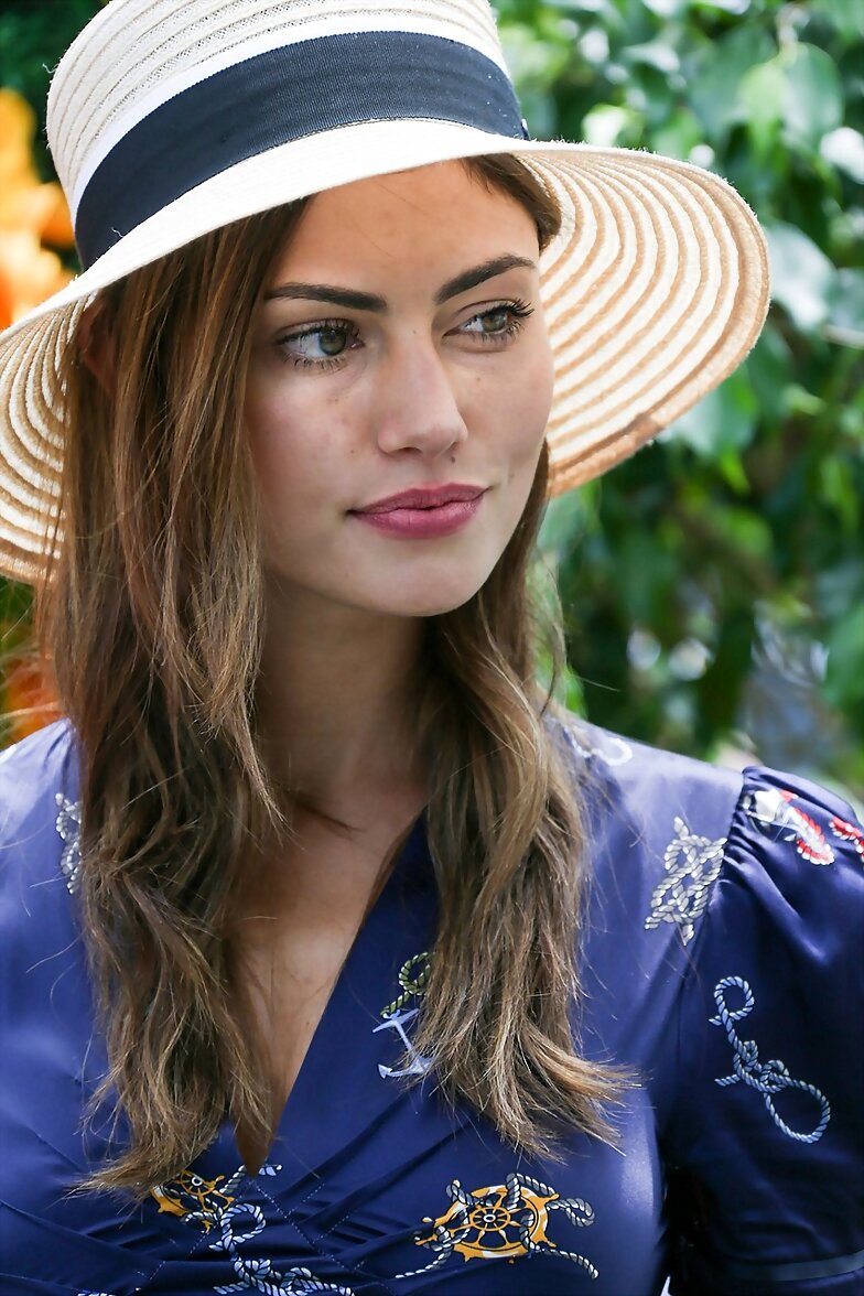 Phoebe Tonkin -2016 Veuve Clicquot Polo Classic NJ