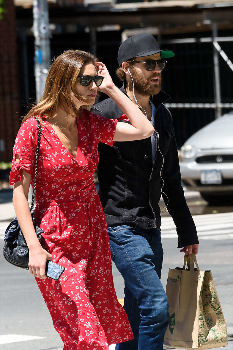 Phoebe Tonkin & Paul Wesley 2016 East Village NYC