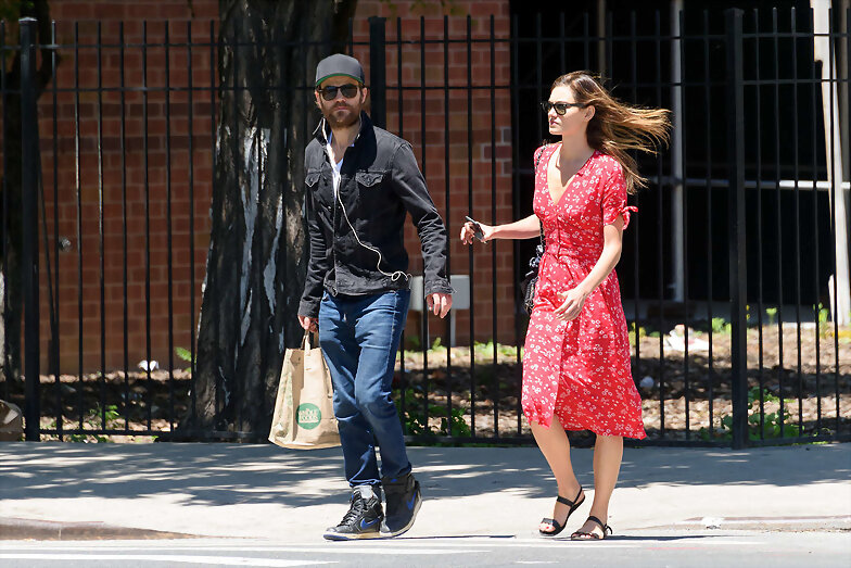 Phoebe Tonkin & Paul Wesley 2016 East Village NYC
