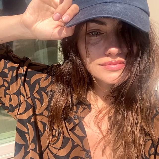 Phoebe Tonkin | April 2021