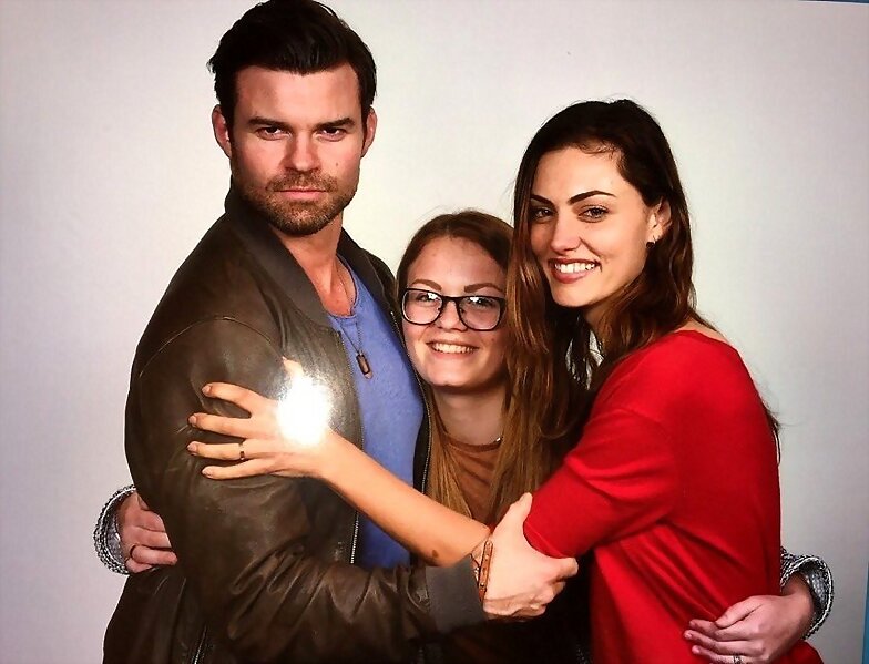 Phoebe Tonkin Insurgence 8 TVD convention Jun 2016