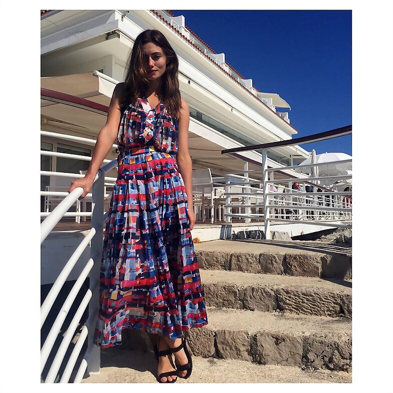Phoebe Tonkin en Grasse, France 2016