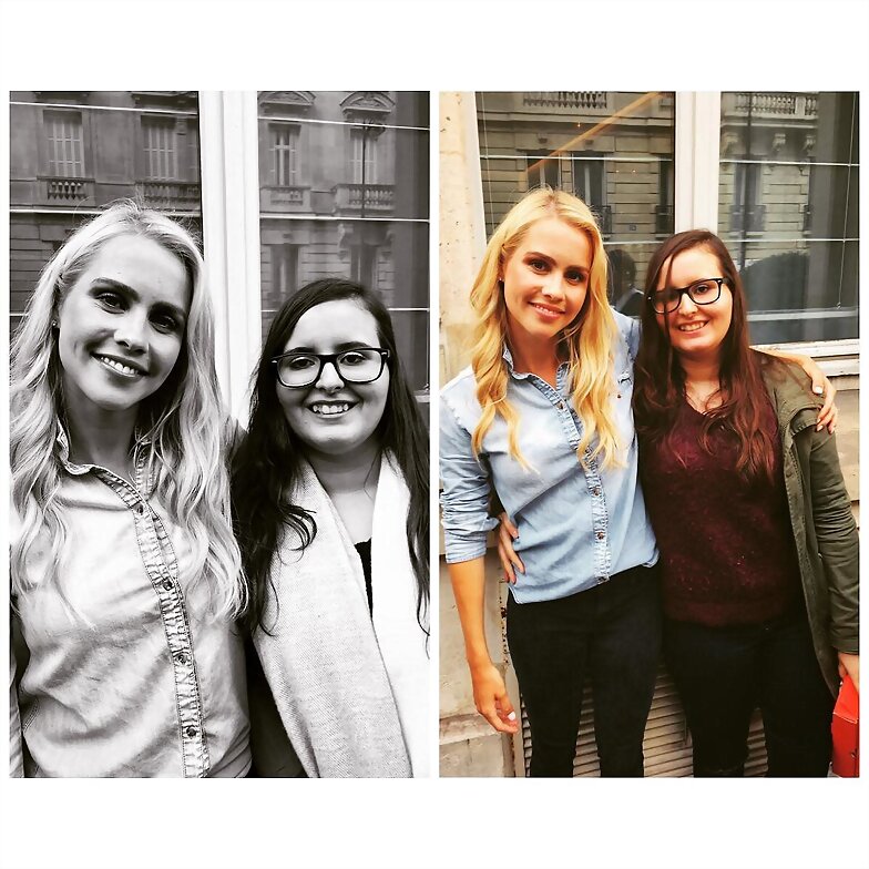 Claire Holt con fans en Paris, Francia, May 2016