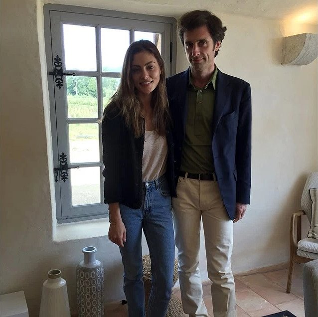 Phoebe Tonkin en Grasse, France, May 2016
