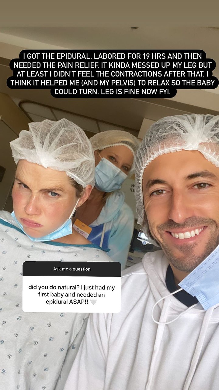 Claire Holt comparte como fue su segundo parto