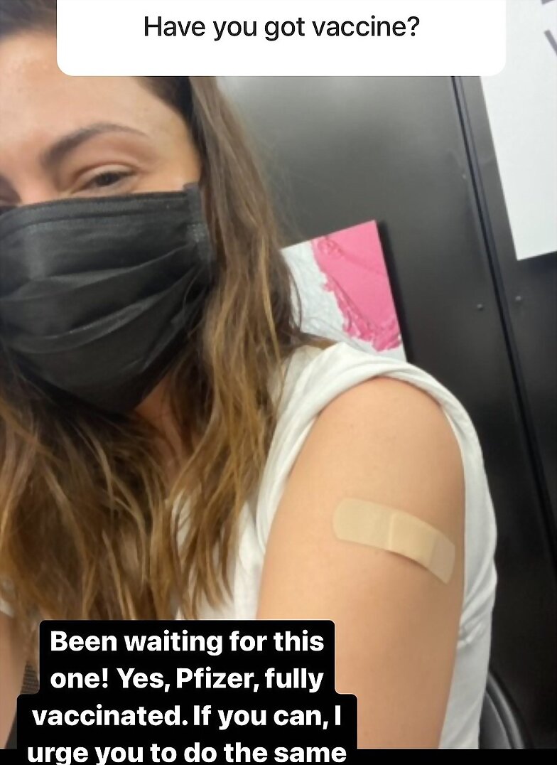 Phoebe Tonkin ya se ha vacunado del coronavirus