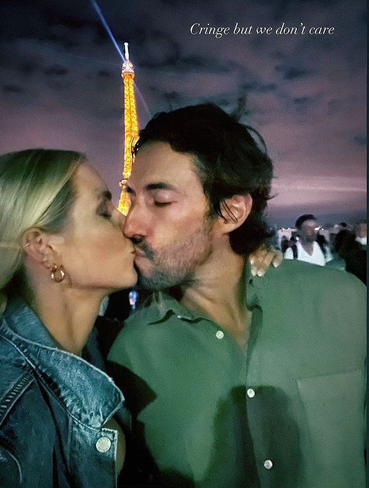 Claire Holt & Andrew Joblon en Paris, Aug 2021