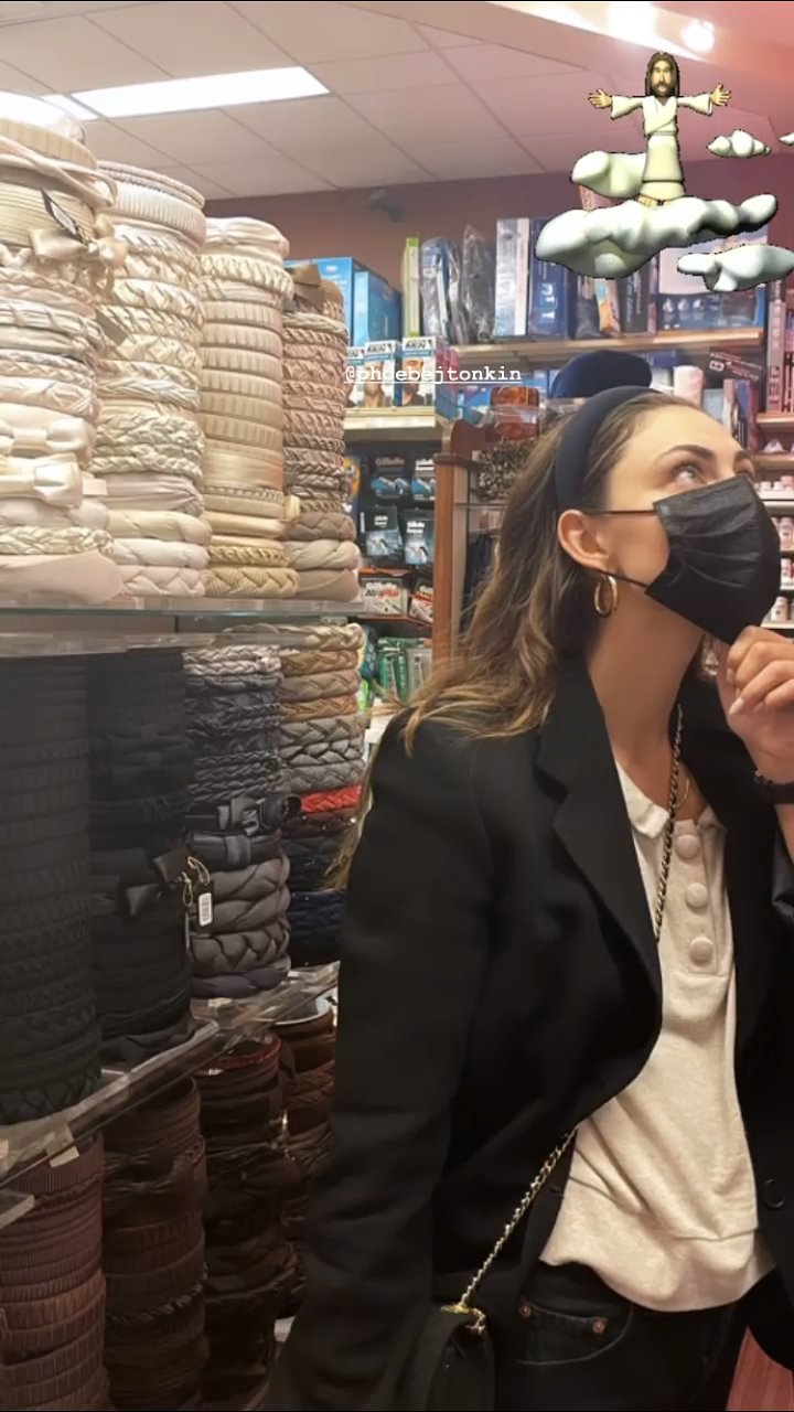Phoebe Tonkin  | May 2021