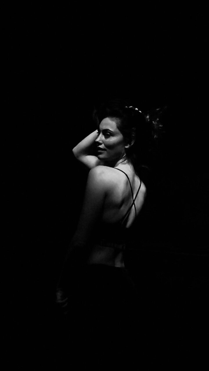 Phoebe Tonkin | May 2022