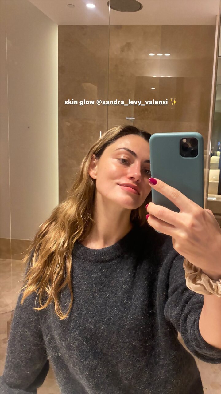 Phoebe Tonkin | June 2022