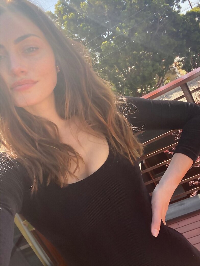 Phoebe Tonkin  | March 2021