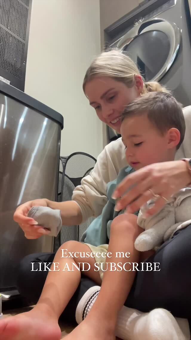 Claire Holt con su hijo James Holt Joblon | 2021