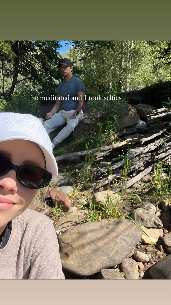 Claire Holt & su marido Andrew Joblon, Aug 2022