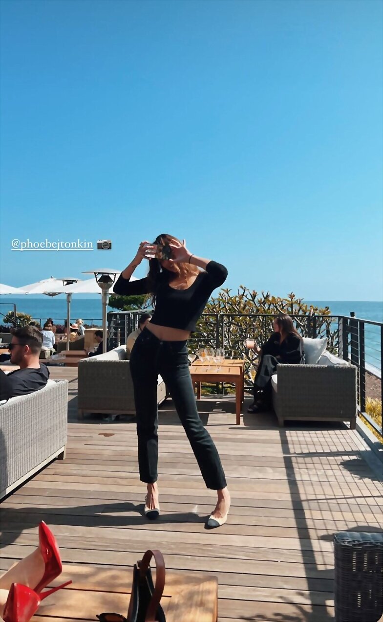 Phoebe Tonkin | May 2022