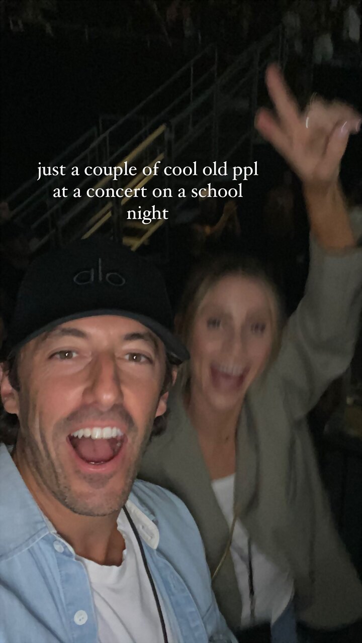 Claire Holt & su marido Andrew Joblon, Aug 2022
