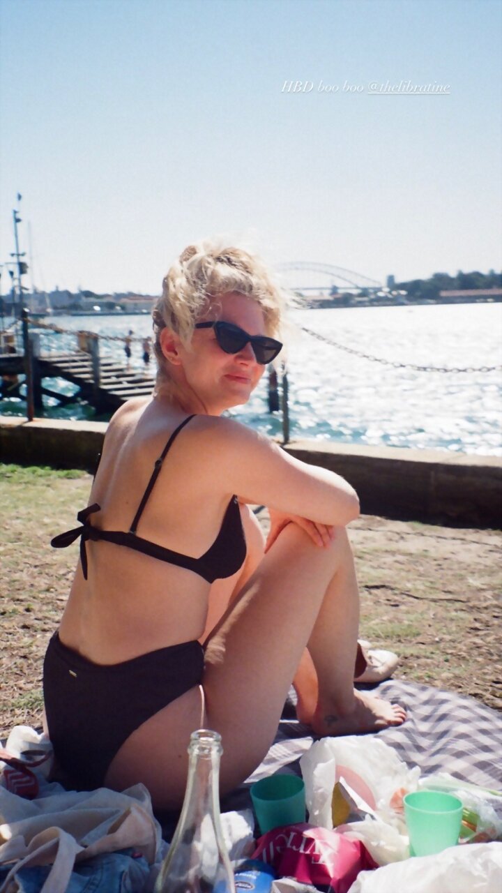 Cariba Heine cumple 34 años (1 de October 2022)