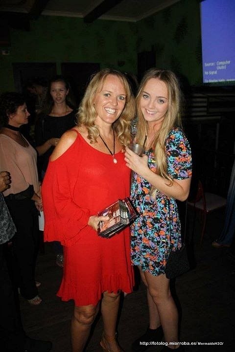 Cleo Massey con su madre