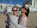 Claire Holt con su &#039;best friend&#039; Phoebe Tonkin