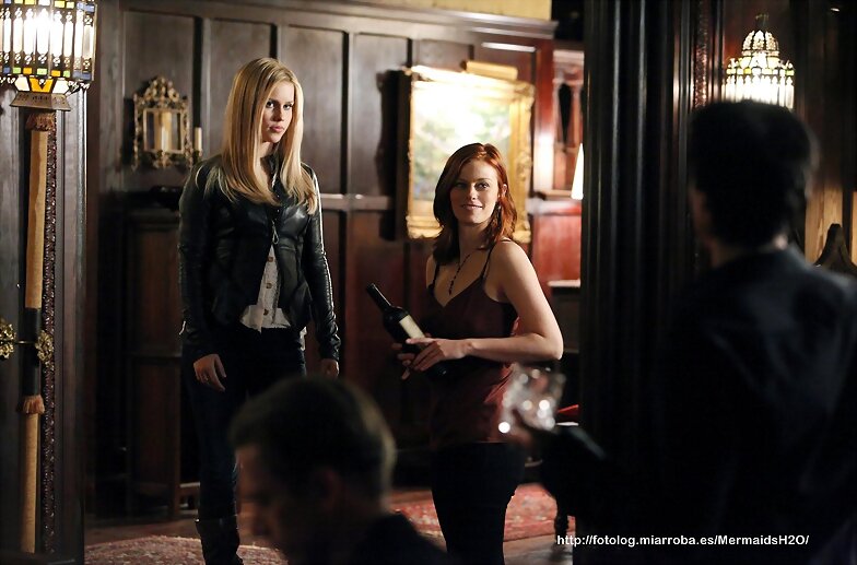 Crónicas Vampíricas - 3x17 Rompiéndose atreves