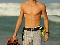 Will saliendo del mar