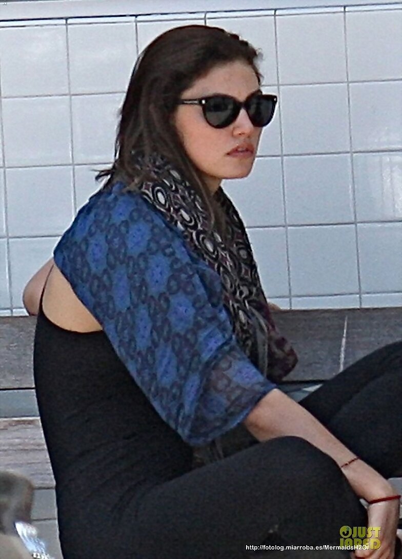 Phoebe Tonkin