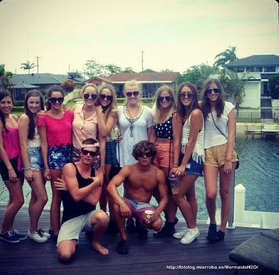 Cleo Massey con amigos