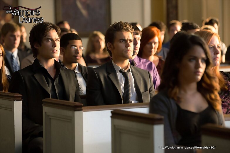 Crónicas Vampíricas 4x02 "Memorial" Sinopsis