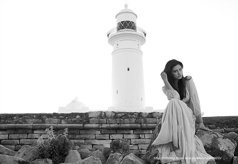 Phoebe Tonkin photoshoot Banjo McLachlan 2010