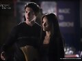 Cr&oacute;nicas Vamp&iacute;ricas 4x06 We All Go A Little Mad ..