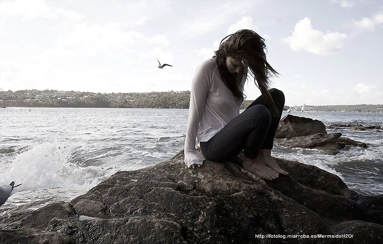 Phoebe Tonkin photoshoot Alice Ford 2011