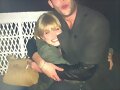 Cariba Heine con un amigo